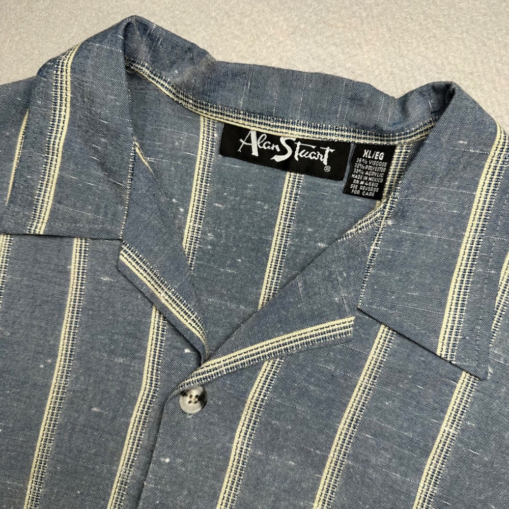 Alan Stuart Button Down Shirt Mens XL Blue Vertical Stripe Camp Collar Retro